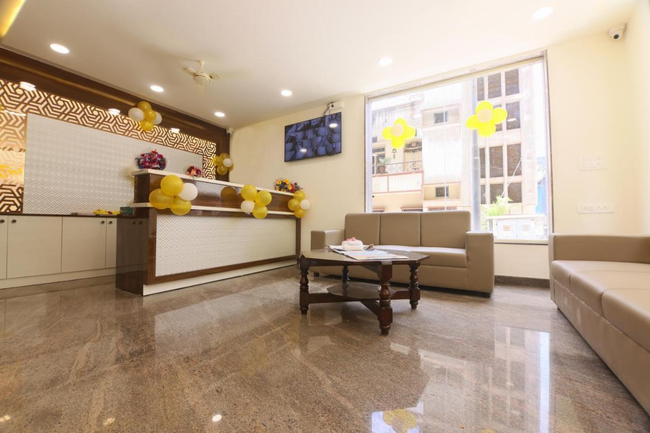 Hotel Sigma Suites Bangalore Exteriör bild