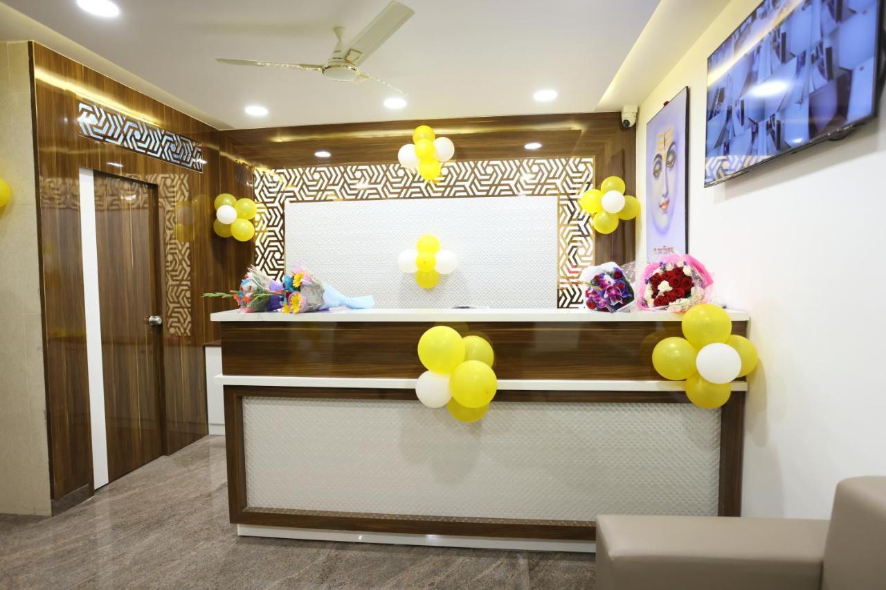 Hotel Sigma Suites Bangalore Exteriör bild