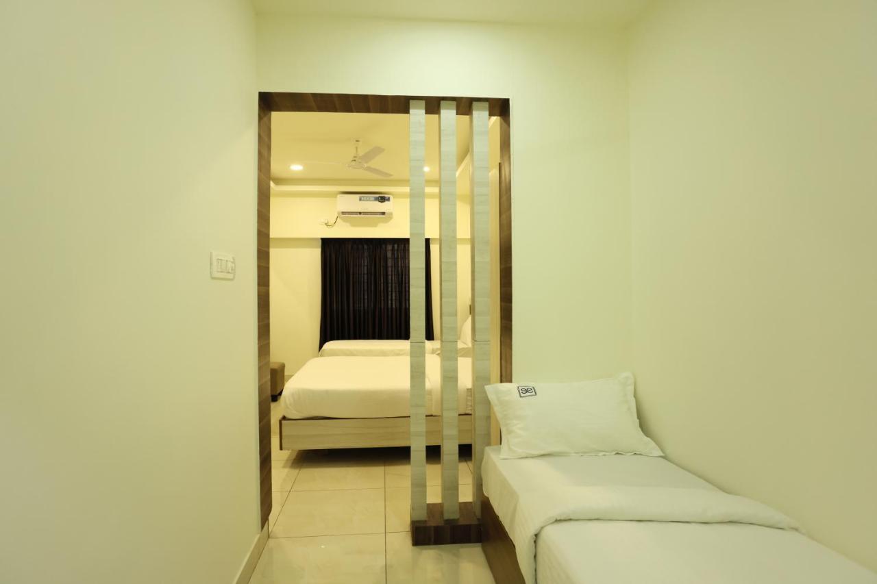 Hotel Sigma Suites Bangalore Exteriör bild