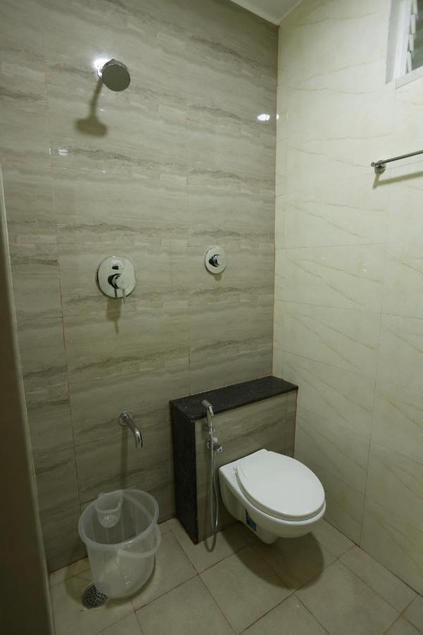 Hotel Sigma Suites Bangalore Exteriör bild