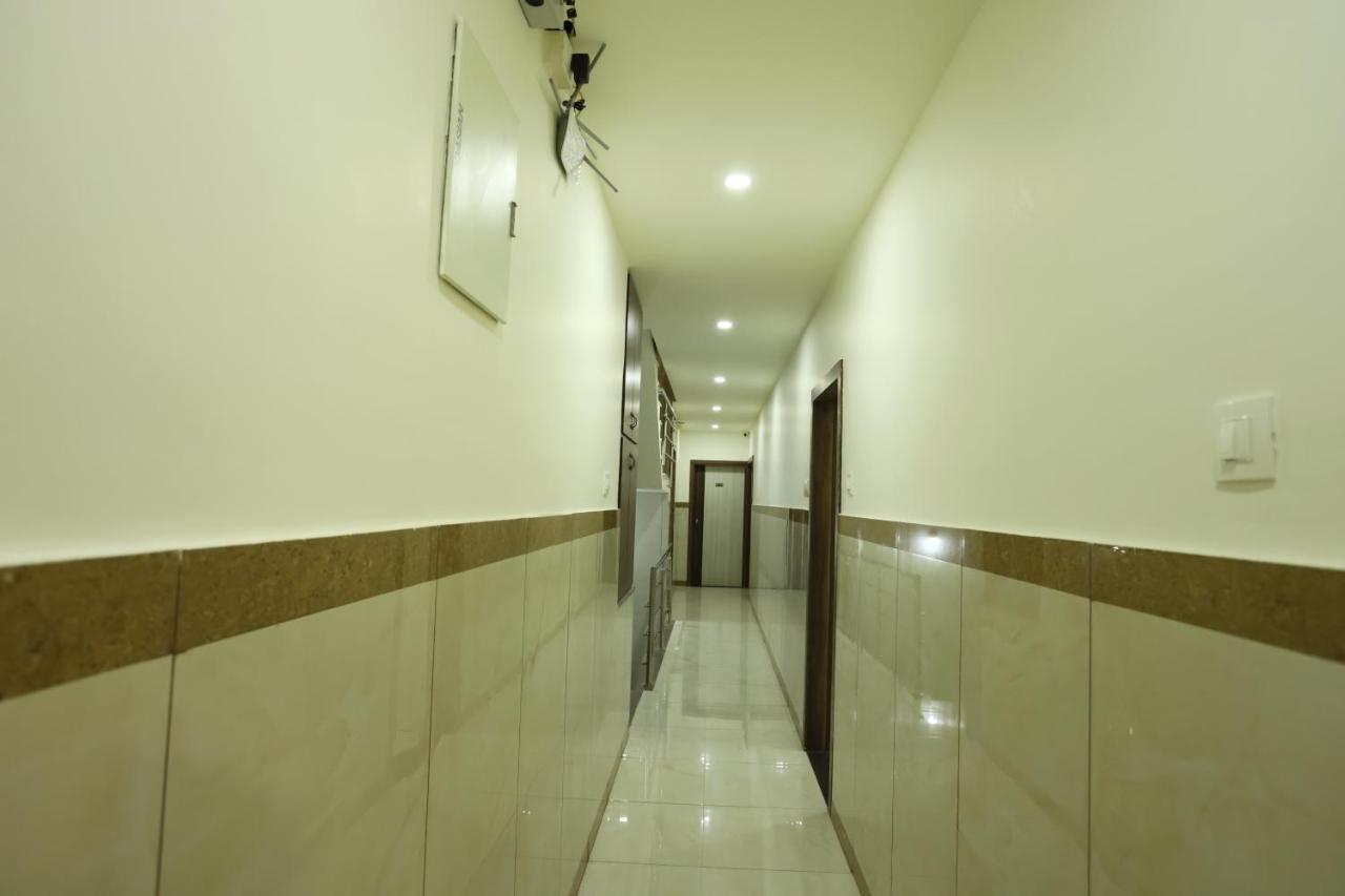 Hotel Sigma Suites Bangalore Exteriör bild