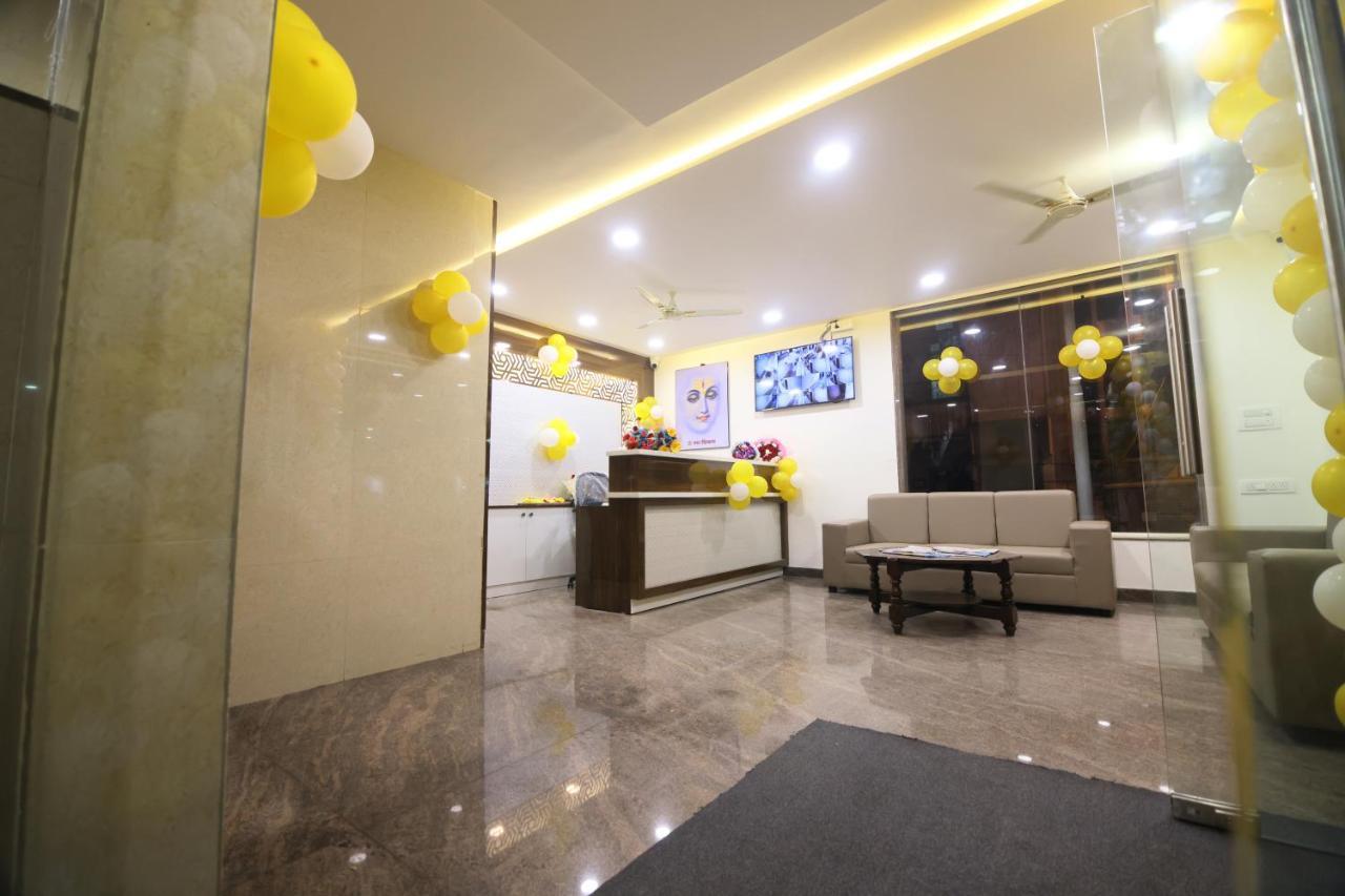 Hotel Sigma Suites Bangalore Exteriör bild